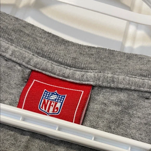 NFL Gray Oakland Raiders Short Sleeve Tee - Picture 2 of 2